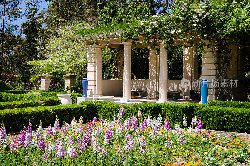 Alcazar花园，位于加州圣迭戈巴尔博亚公园