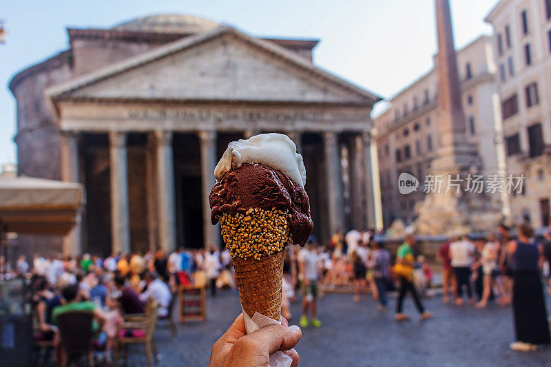 冰淇淋在罗马