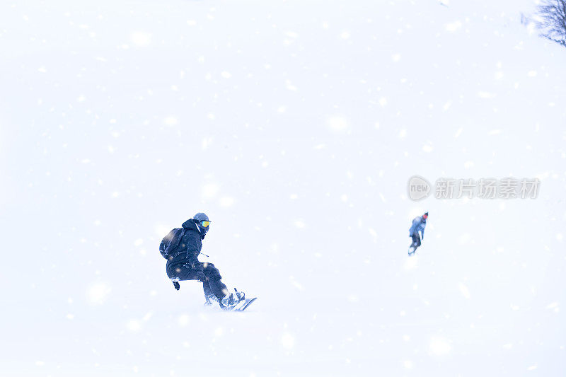 滑雪