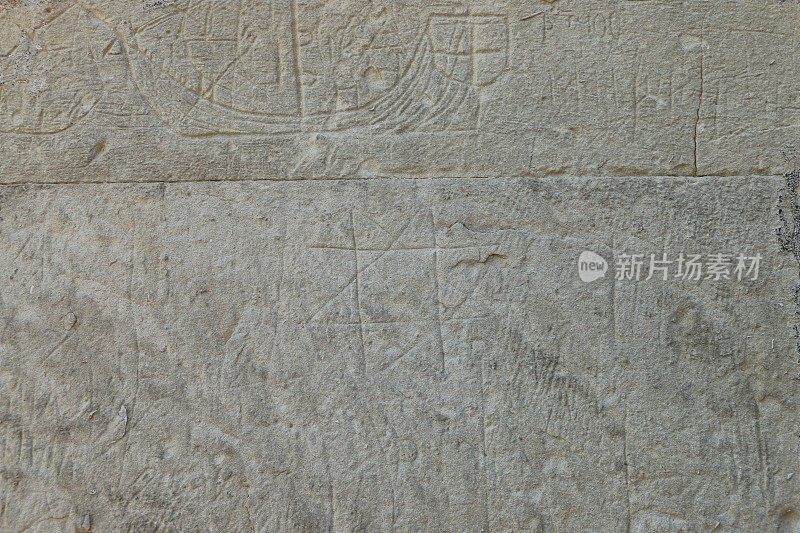 特拉布宗圣索菲亚清真寺侧壁上刻有船和大卫之星的图画