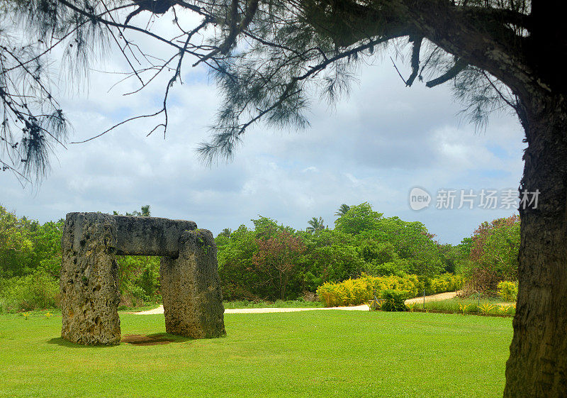 哈ʻ在ʻ茂伊岛巨石纪念碑，纽图阿，汤加塔普岛，汤加