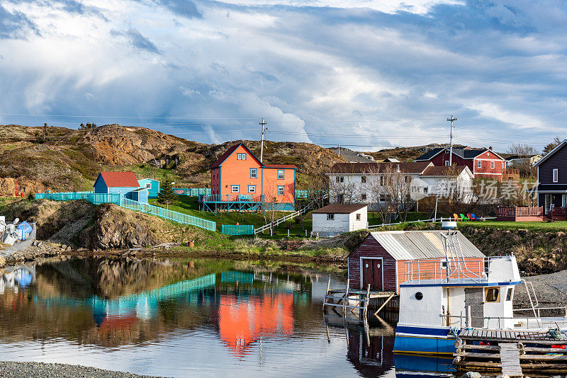 加拿大，Twillingate，港口和渔船的早晨