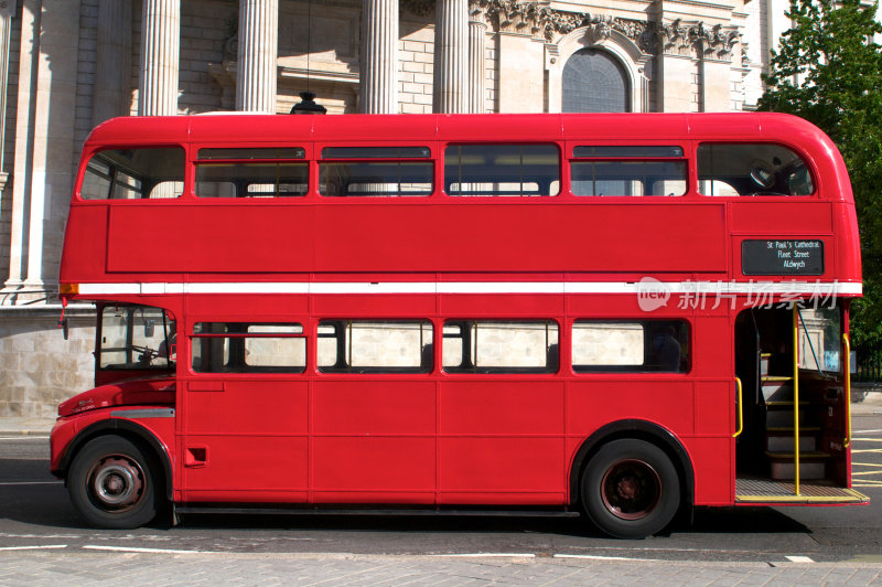 伦敦的双层巴士