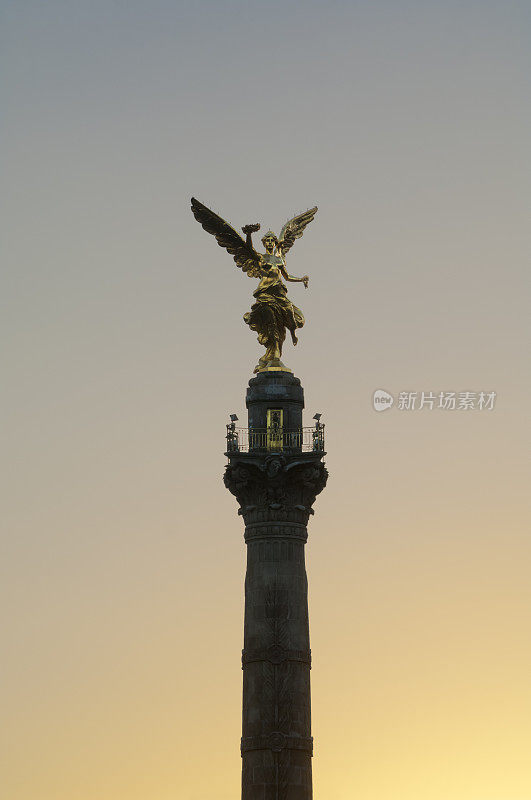 墨西哥城的独立天使纪念碑