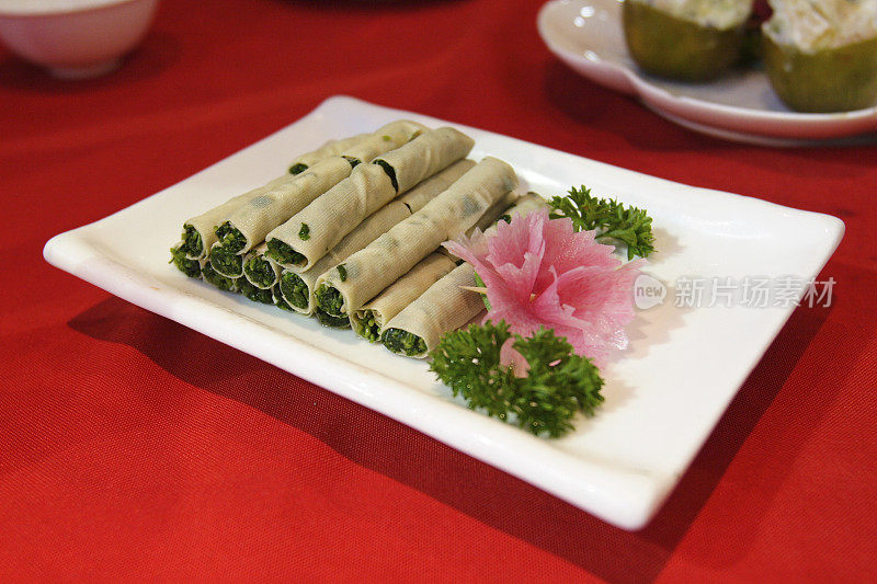 中餐:冷豆腐和蔬菜