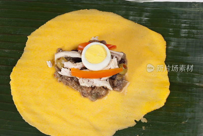 详细说明粉蒸肉配料前的接近烹饪