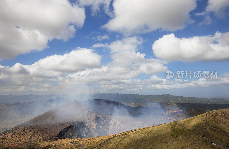 尼加拉瓜马萨亚火山上空的云朵