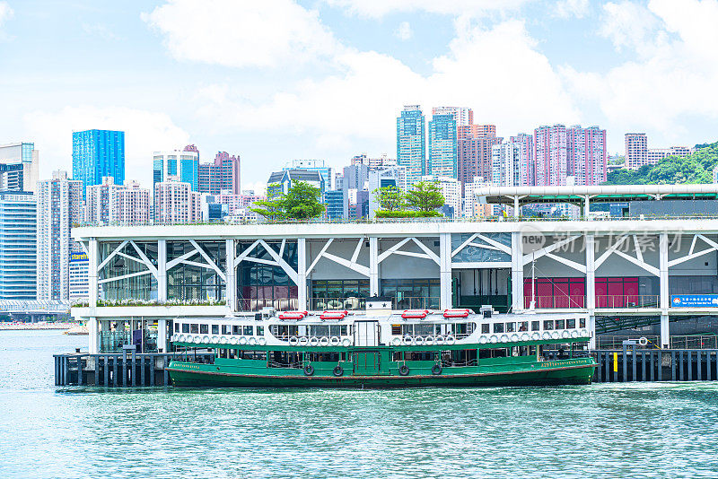 香港天际线及湾仔码头