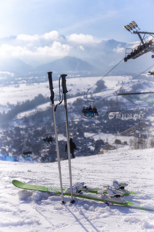 在波兰度假-在Zakopane的滑雪缆车