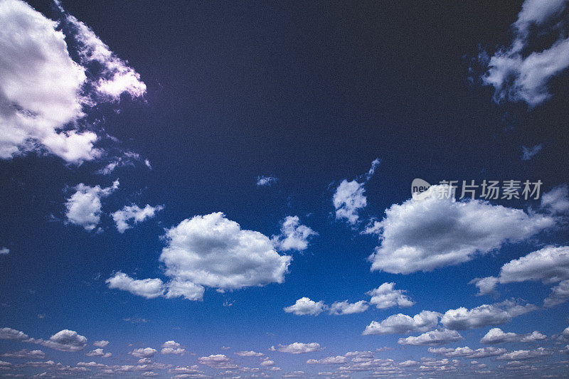 天空和云