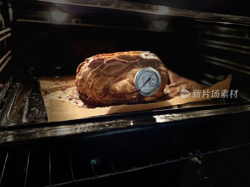 烤箱惠灵顿牛肉