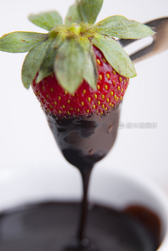 草莓蘸巧克力火锅