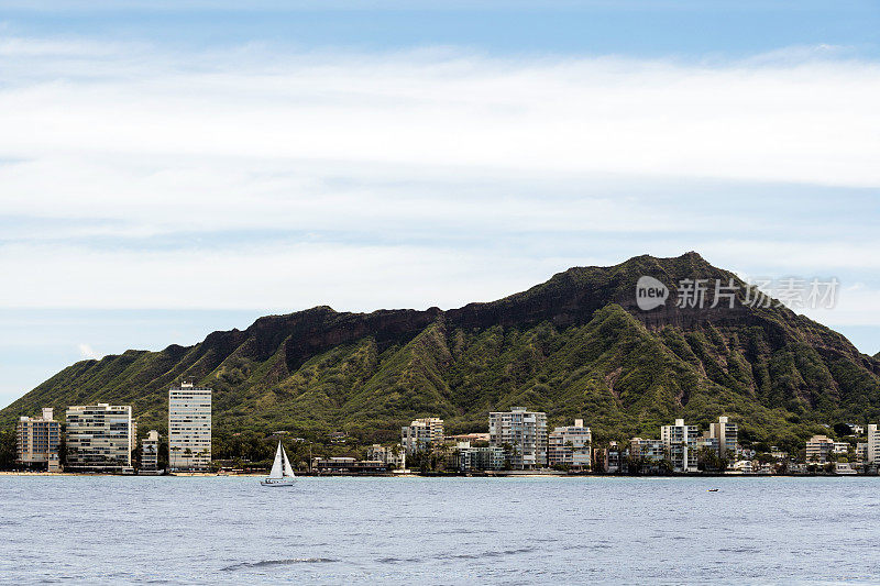 瓦胡岛海岸的钻石头