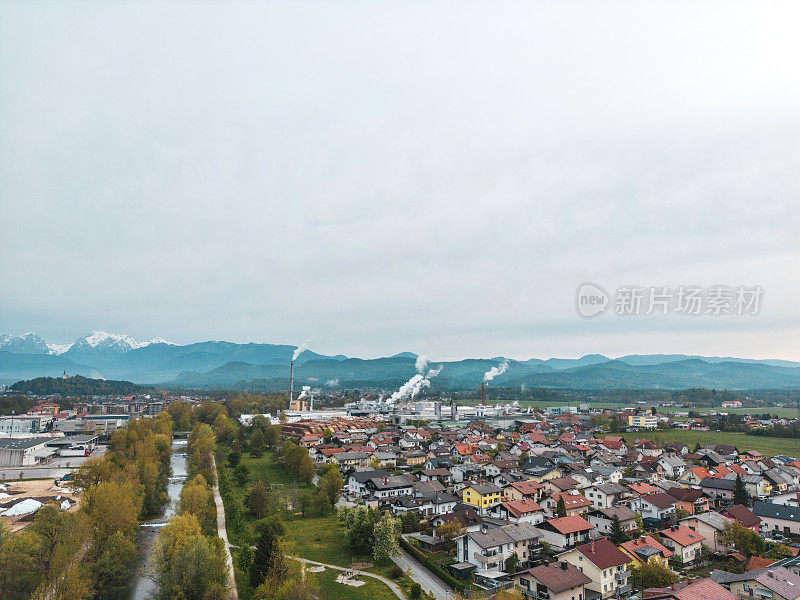 工业发电厂造成空气污染