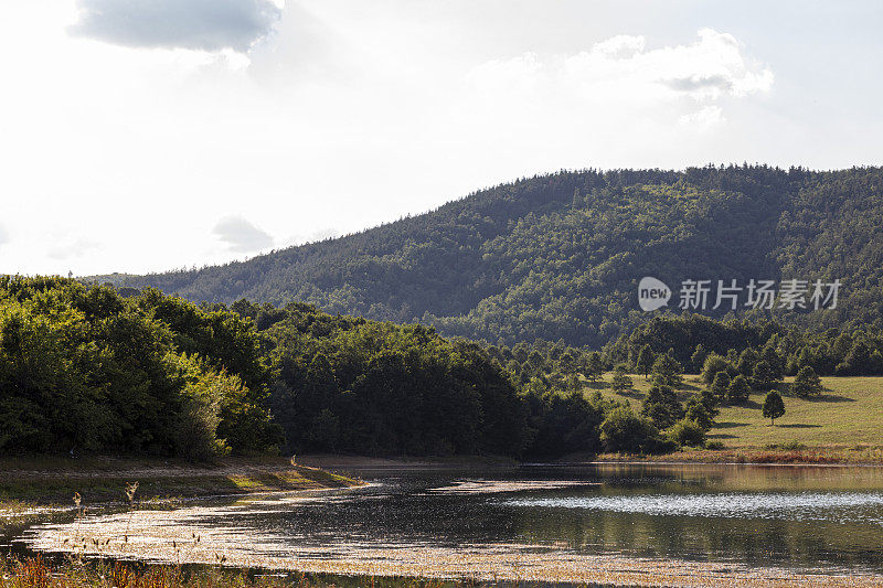 巴尔干山脉