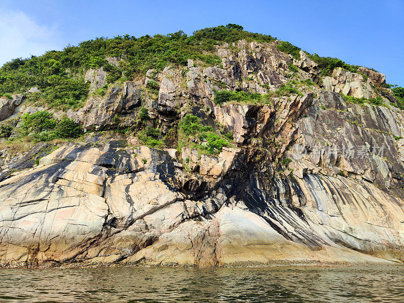 香港岛阿吉拉角的岩石悬崖