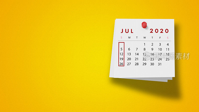 2020年7月日历在记事本上黄色背景