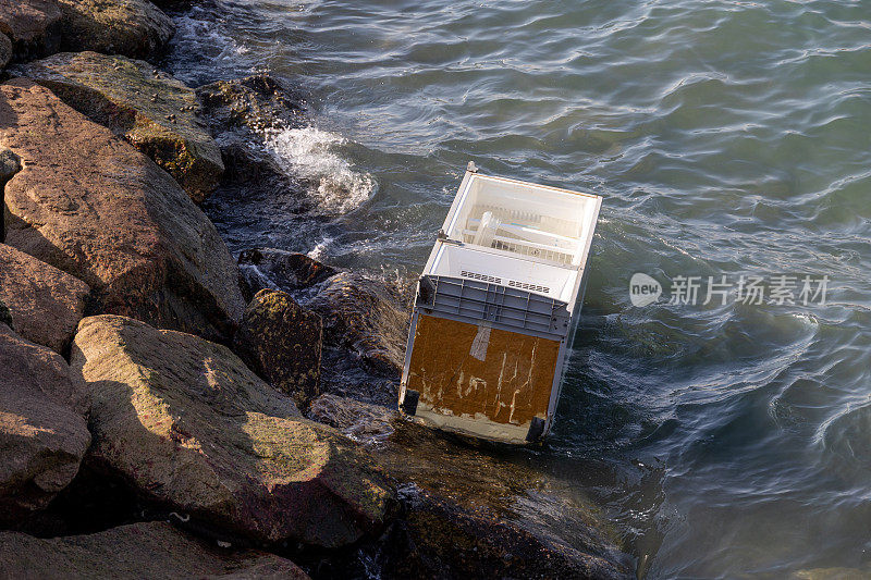 香港维多利亚港的冰箱