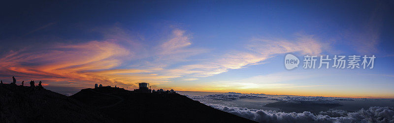 夏威夷毛伊岛哈雷阿卡拉火山口日落全景