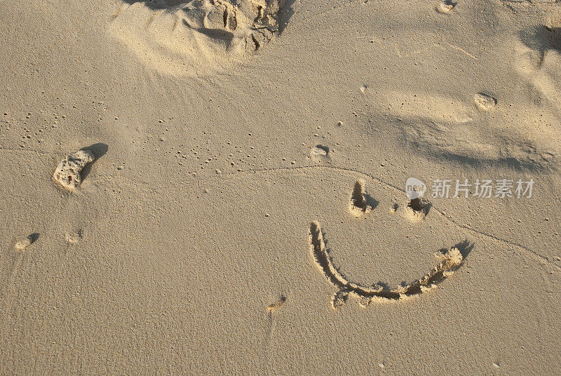 沙中的笑脸