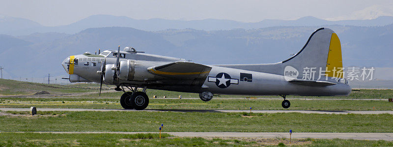 B-17飞行堡垒着陆