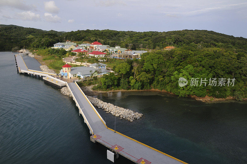 桃花心木湾Roatan