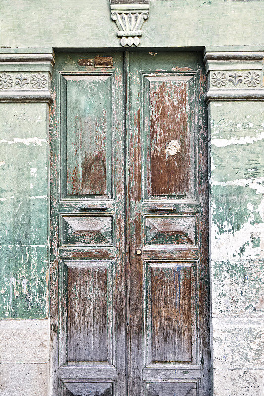 旧的门