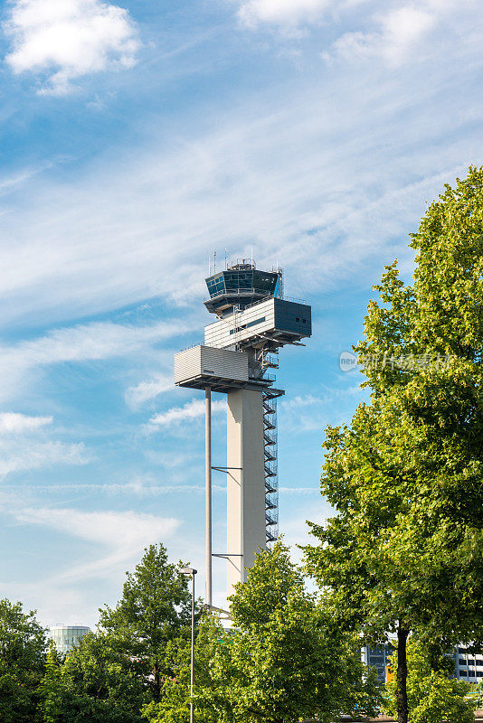 杜塞尔多夫空中控制塔