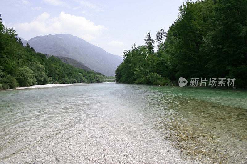 山区河流