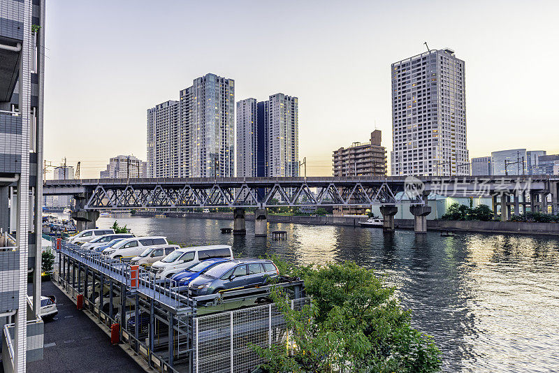 东京湾附近的建筑物