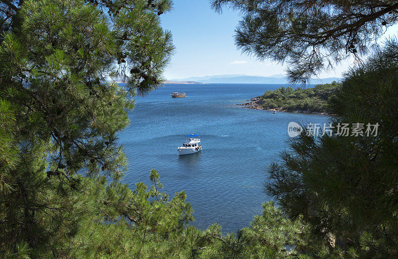 美丽的海湾景色Göcek