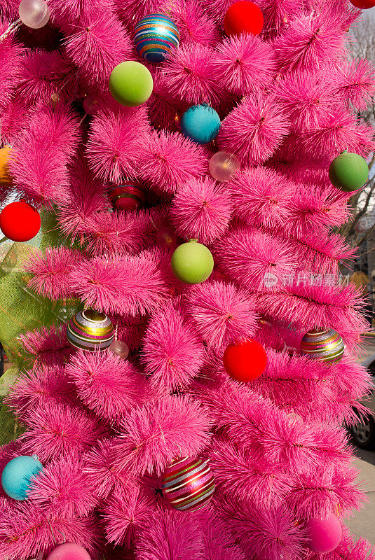 粉红色的圣诞树