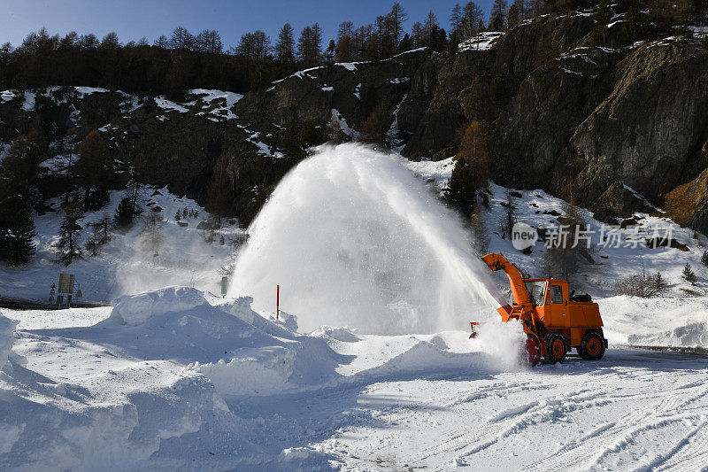 吹雪机