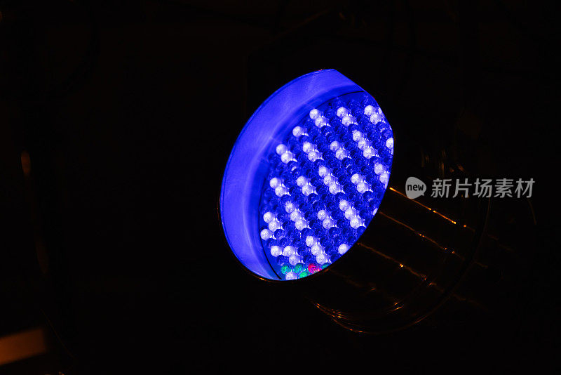 舞台蓝光LED射灯，现代舞台照明