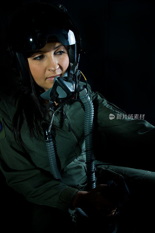 女战斗机飞行员