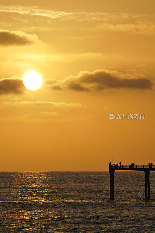 海洋海滩码头