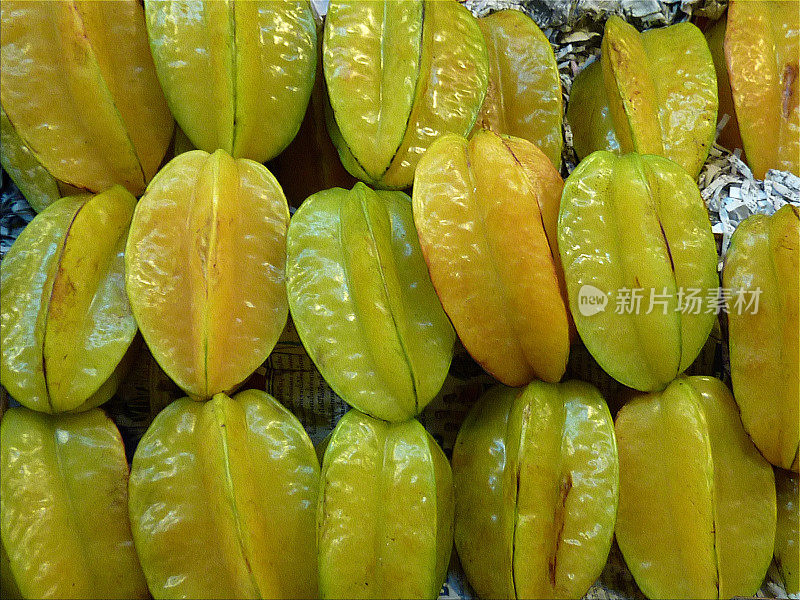 巴东-普吉岛半山市场出售杨桃