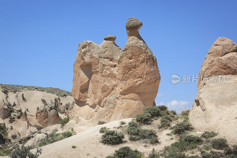 土耳其卡帕多西亚Dervet山谷的骆驼石地层