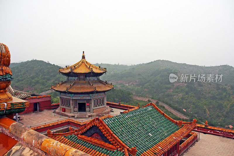 中国承德普陀宗城寺屋顶