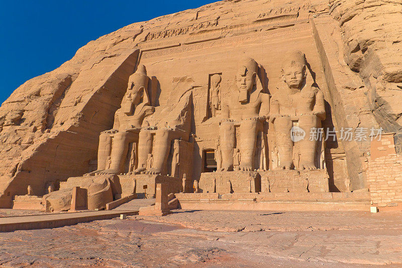拉美西斯二世的阿布辛贝神庙(埃及)