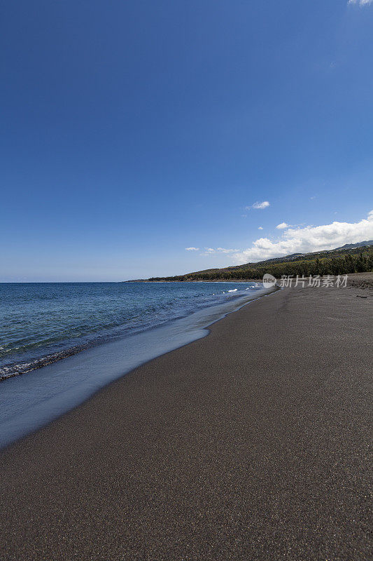 留尼汪岛的黑沙滩，马斯卡林群岛