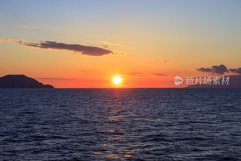 爱琴海土耳其海岸的日落