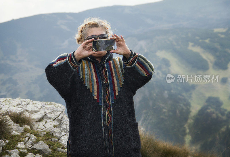 徒步旅行和拍照的完美日子