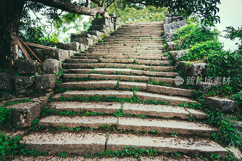 阳朔龙桥，中国