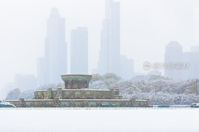白金汉喷泉-芝加哥-暴风雪
