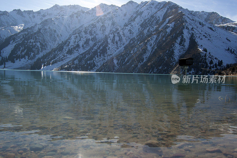 湖大阿拉木图