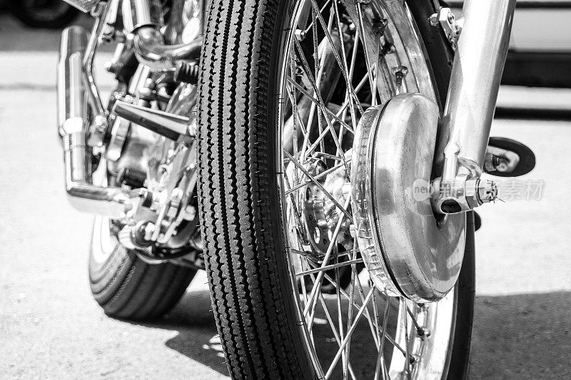 旧摩托车的轮胎