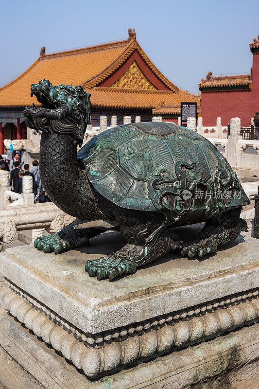 北京紫禁城青铜龙龟