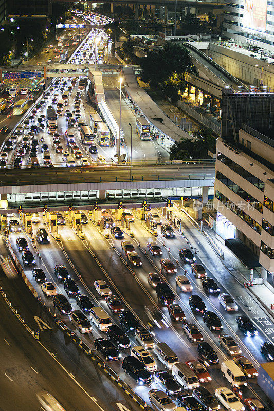 香港收费站，夜间鸟瞰图