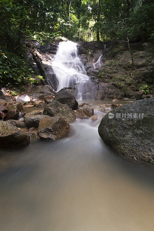 Kathu瀑布，巴东海滩，普吉岛，泰国